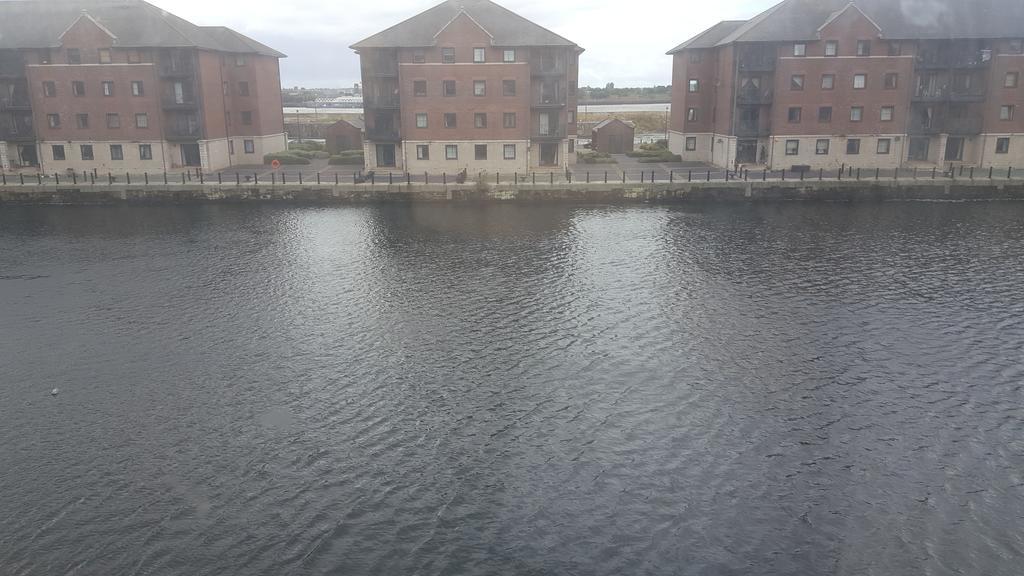 Apartment Dockside *